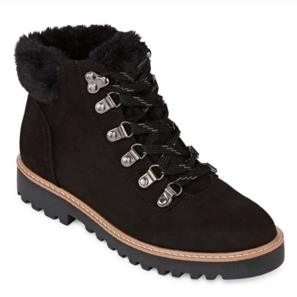 Ana Nelson Shoes - Ana Nelson Black Block Heeled Booties